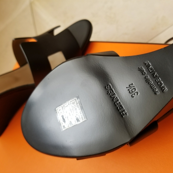 Hermes Legend Sandal Wedges Black Calflskin - Picture 7 of 8